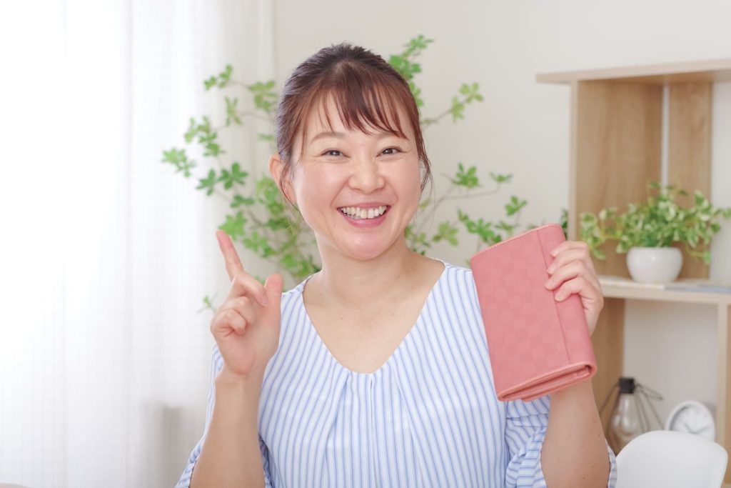 経済的な準備を整えている40代女性