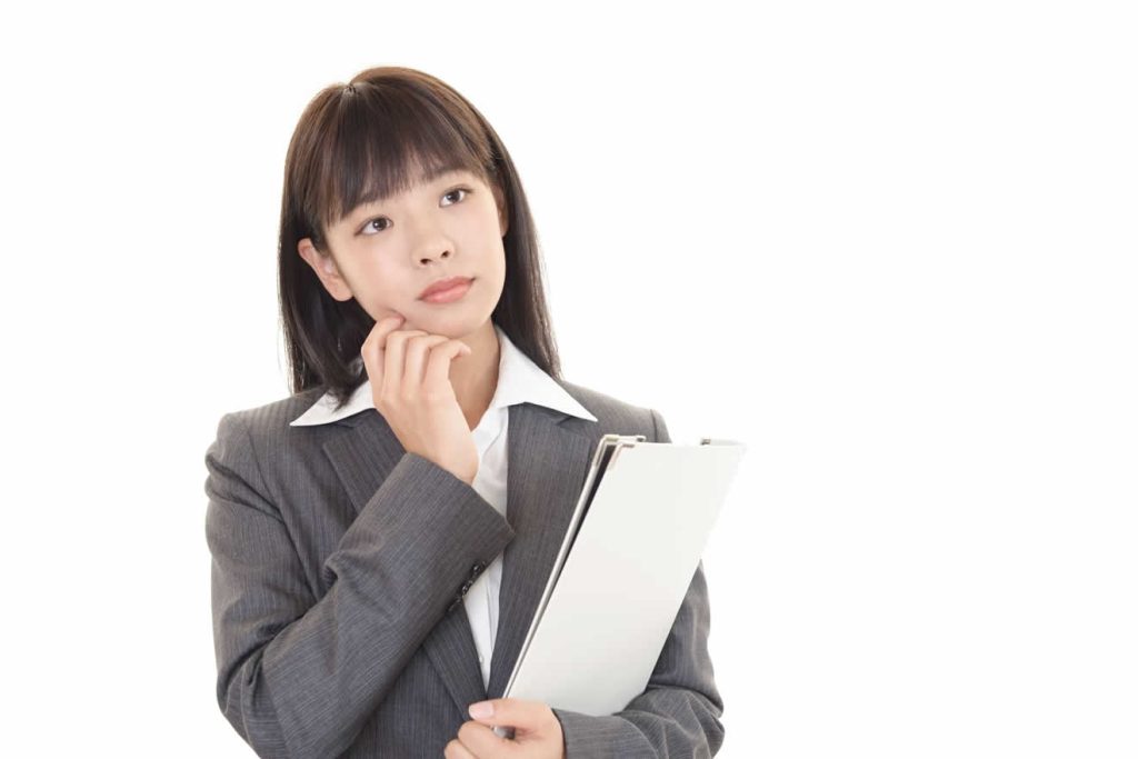 生きるために仕方なく仕事をしている女性