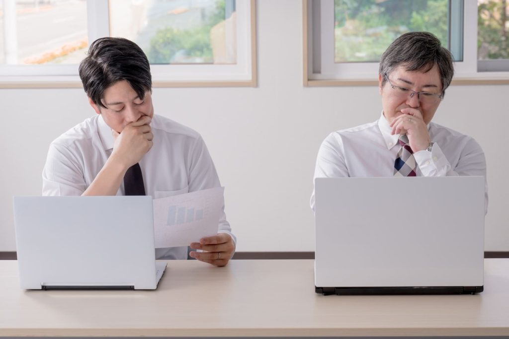 嫌いな人と2人で仕事する状況