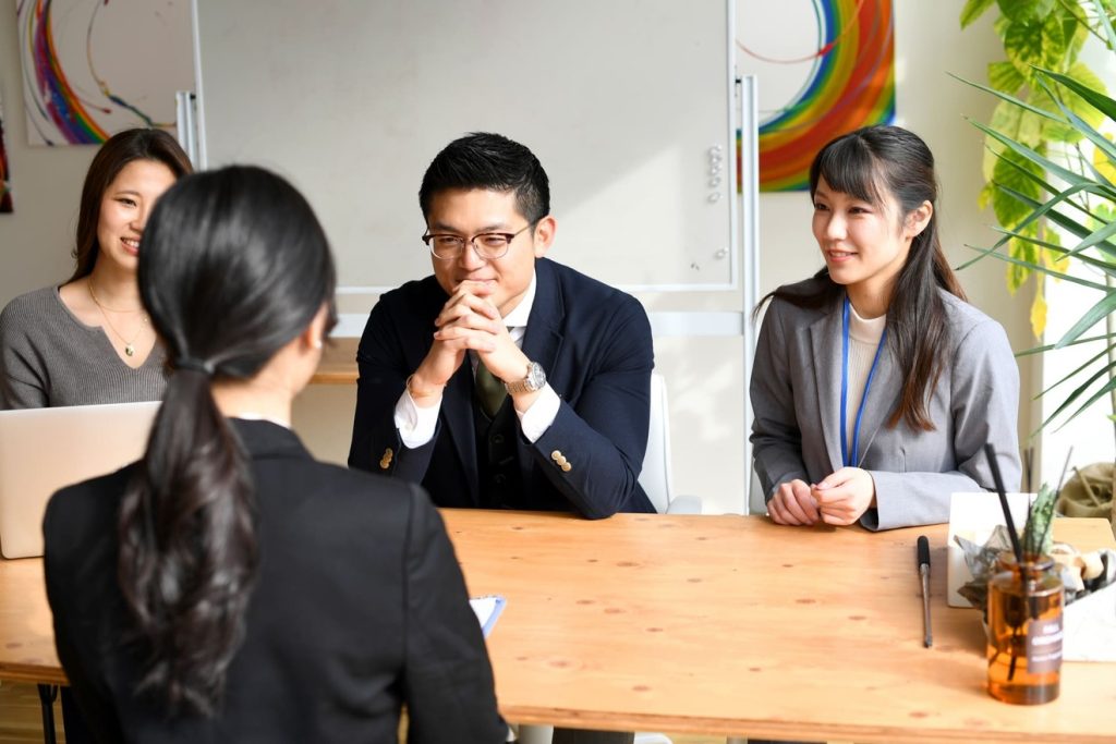 面接回数に関するよくある疑問