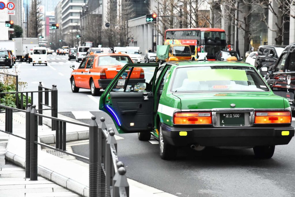 タクシー運転手の現状